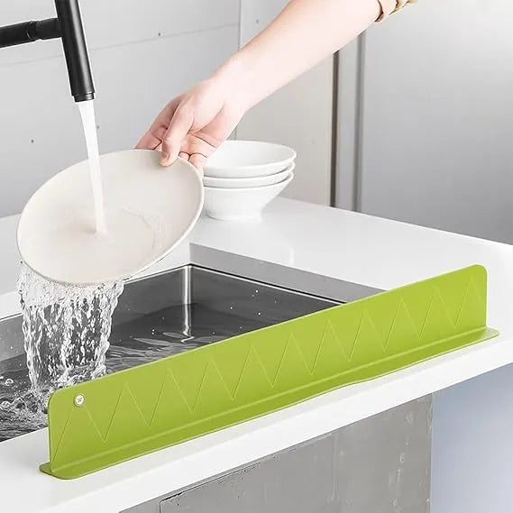 Silicone Sink Splash Guard – Keep Your Countertops Dry