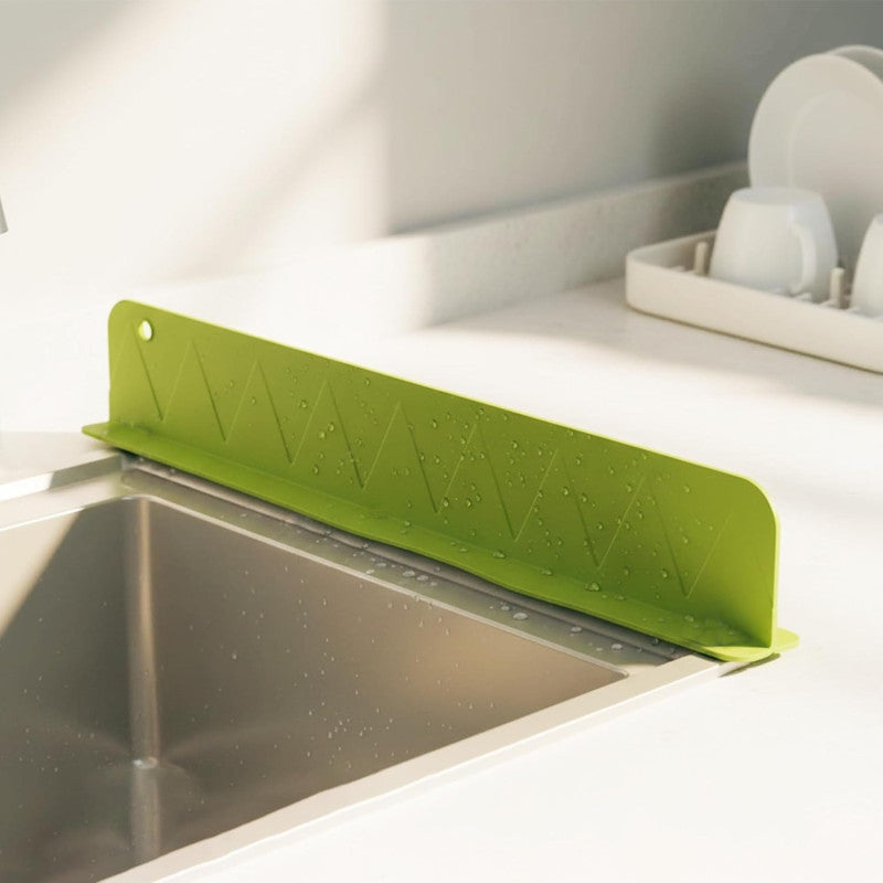 Silicone Sink Splash Guard – Keep Your Countertops Dry